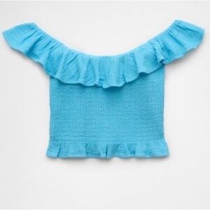 Set- AE Off-The-Shoulder Smocked Tube
Top & AE Tiered Ruffle Bloomer Short